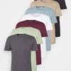 Pier One 7 PACK - T-Shirt Basic - Black/green/bordeaux