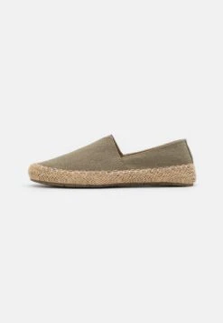 Pier One Espadrille - Brown 13 Pier One Espadrille - Brown -K 06fd938004ce42018a882a137d91f8f3 1