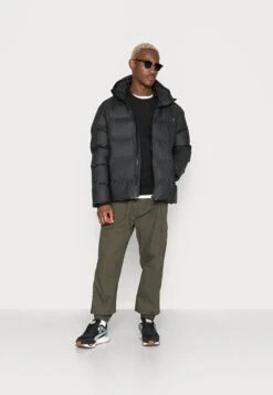 Pier One 2 PACK - Sonnenbrille - Brown/black -K 1da9a70cc93b43a8b032fe56711132cc