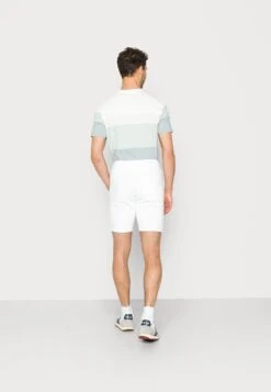 Pier One 2 PACK - Shorts - Black/white -K 1fcb6130c71647a5aaaa98a03da3880f