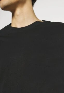 Pier One Nachtwäsche Set - Black -K 2d7a3bf373434ec99530f26b5c489aa6