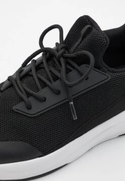 Pier One Sneaker Low - Black 13 Pier One Sneaker Low - Black -K 3097bb7fc7fb456582f80d6258112987