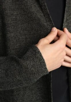 Pier One Strickjacke - Black/olive -K 77cc56baa8d64ff08fd27eaa2cfca327