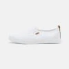Pier One UNISEX - Slipper - White 2 Pier One UNISEX - Slipper - White -K 79bbb5f233b845ab8f7e0aa5d09eaa0e