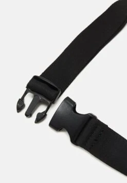 Pier One UNISEX - Gürteltasche - Black -K 80cb2f0fe0cb40f6b34e6a262ef72974