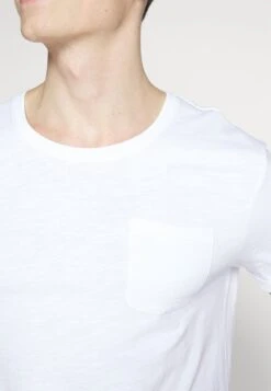 Pier One T-Shirt Basic - White -K a63524296eb7468f8bac4e01312591ed