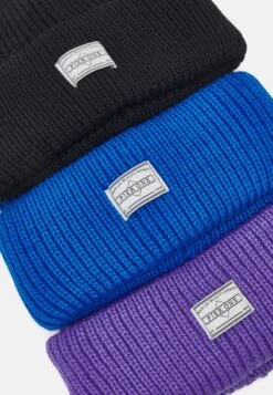 Pier One UNISEX 3 PACK - Mütze - Black/purple/blue 10 Pier One UNISEX 3 PACK - Mütze - Black/purple/blue -K ba5783bb60ed4e1b9b810cbea2ad8012