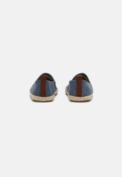 Pier One RENA ESPADRILLE UNISEX - Espadrille - Blue 10 Pier One RENA ESPADRILLE UNISEX - Espadrille - Blue -K c59a3b2dc1ad4928b1cd0b14e0ba2e6e