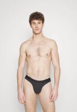 Pier One 3 PACK - Slip - Red/grey/black -K dc27697b26534a9cbcca1555a1dfc300 1