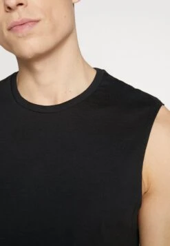 Pier One 2 PACK - Top - White/black -K dc3f4615d1fa4eeda6287261545b3aa8