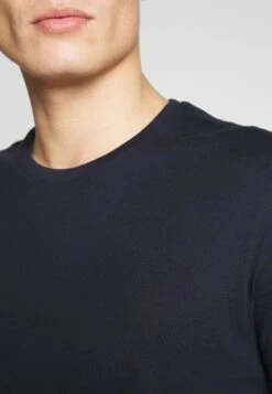 Pier One 2 PACK - T-Shirt Basic - White/dark Blue -K de6827f8d2cf4a2c856d09a9d7f8109d