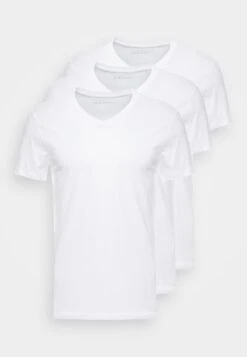 Pier One 3 PACK - T-Shirt Basic - White -K f303a530b2ca4ce1b1fd875519edd597