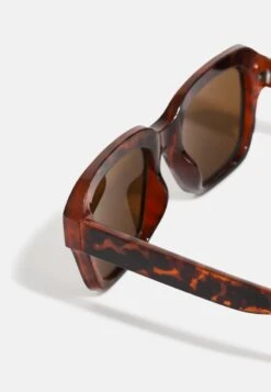 Pier One UNISEX - Sonnenbrille - Black -K faad10b8a5a2445f865f09b5d12427d1